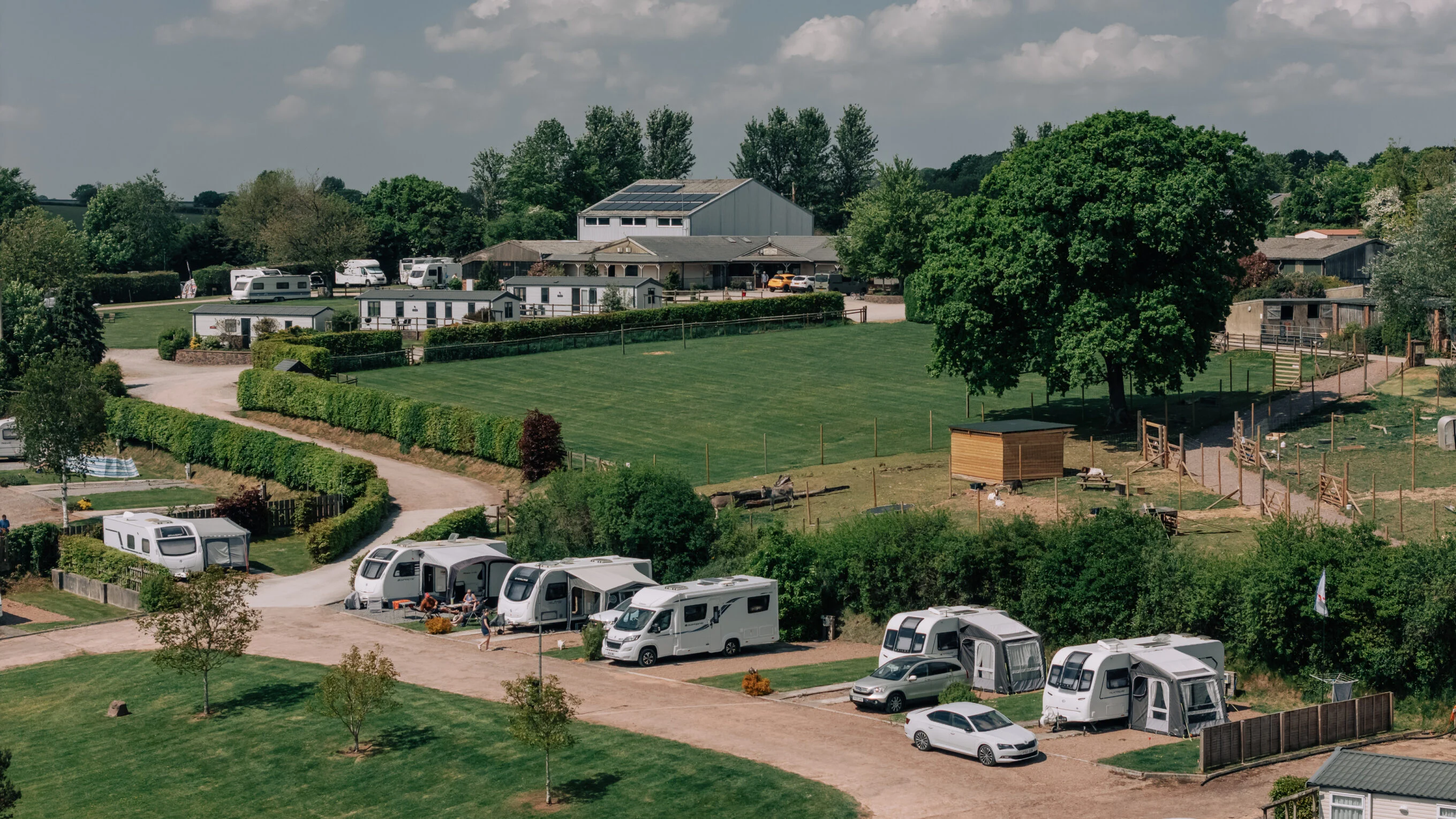 Yeatheridge Farm caravan and camping park in Devon